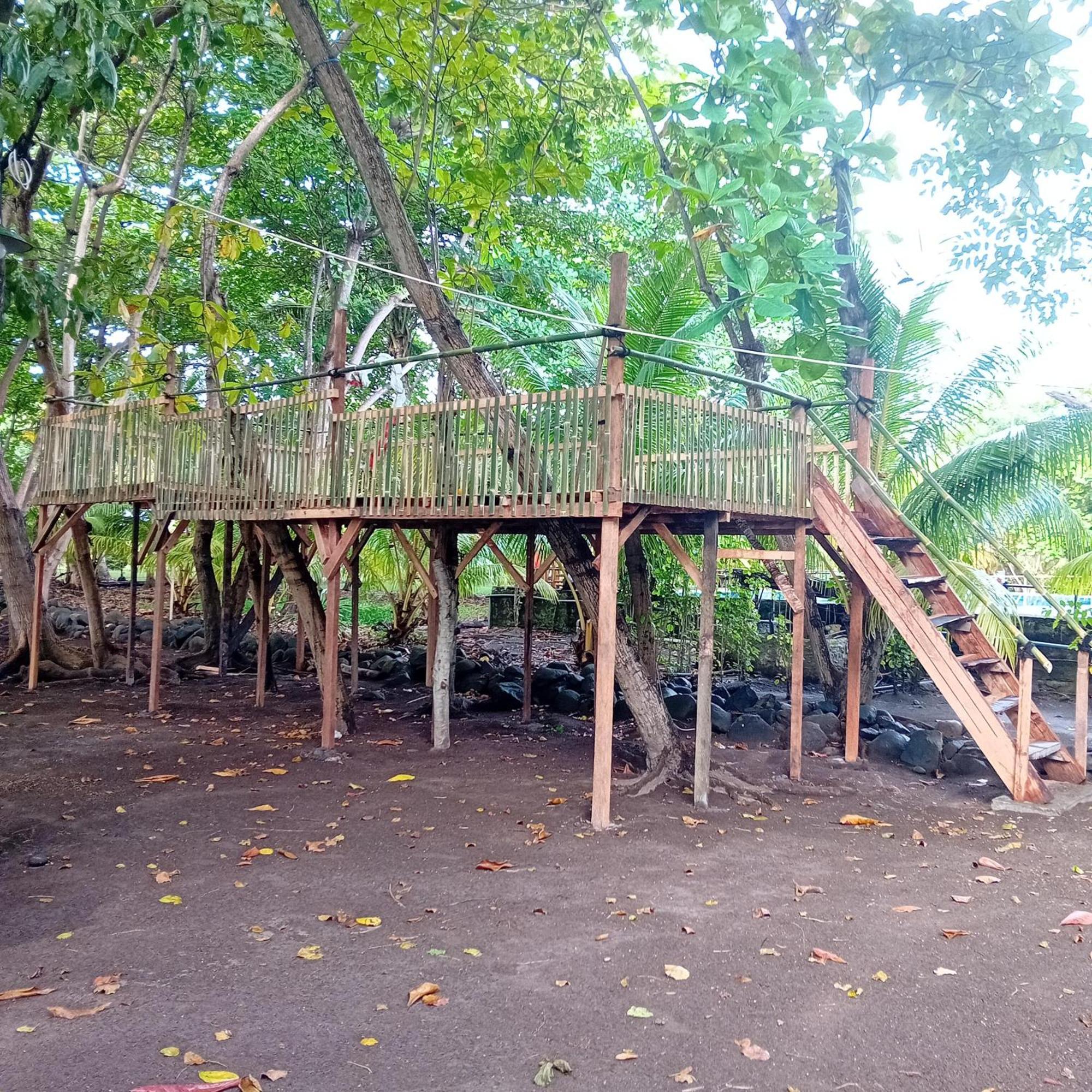 Budi Sun Resort Maumere Exterior photo